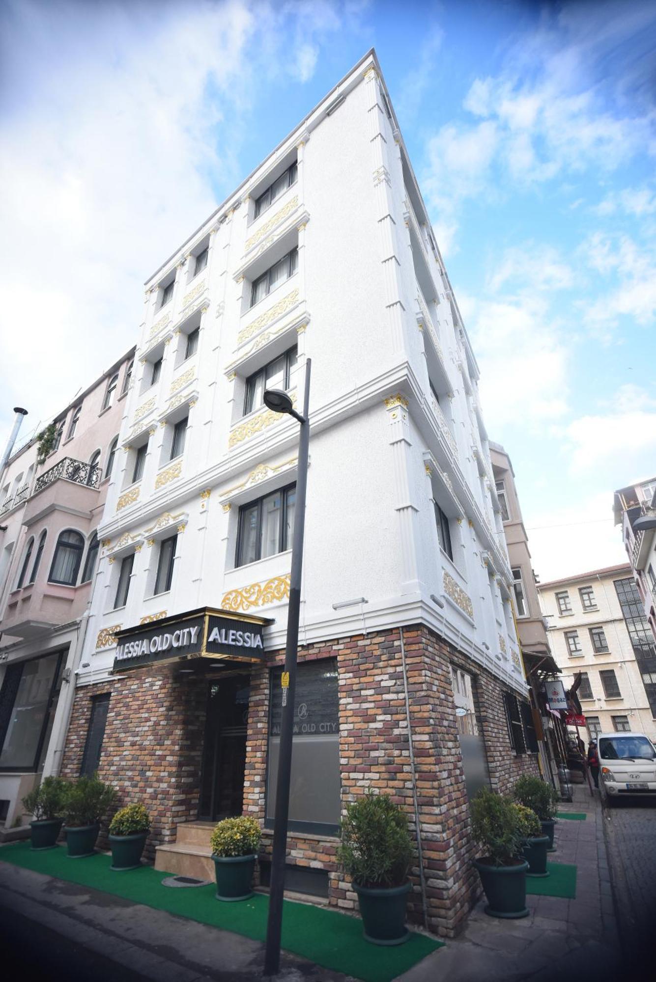 Otel Alessia Old